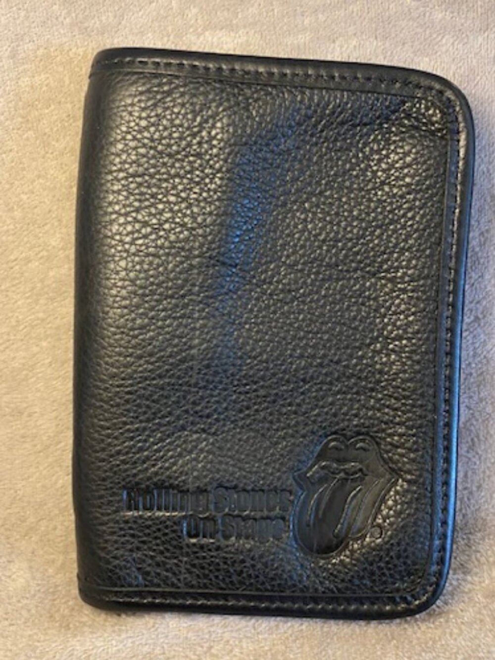 ROLLING STONES Bigger Bang Tour Roots Blk Leather Wallet/Passport COLLECTOR ITEM